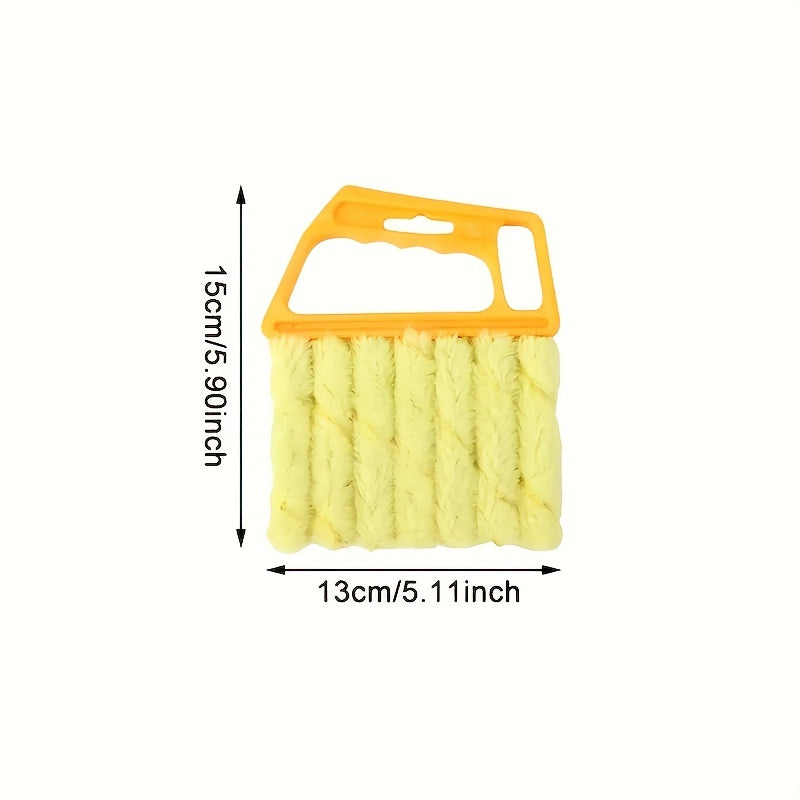 Multi-Functional Cleaning Brush for Blinds, a Household Tool for Cleaning Curtains, an Amazing Gadget for Removing Dust from Air Conditioners And Fans, And a Brush for Cleaning Gaps